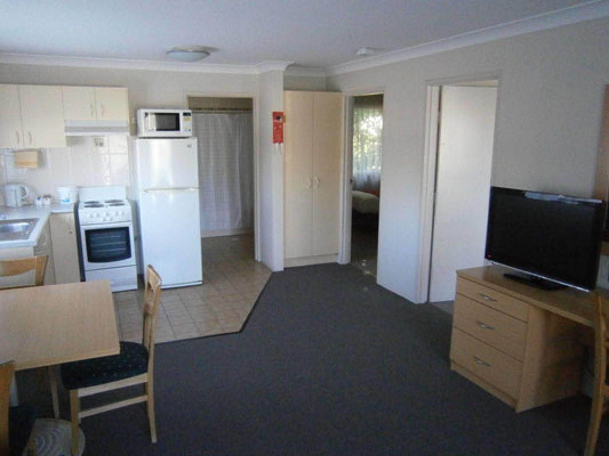 George Bass Motor Inn Nowra Eksteriør billede